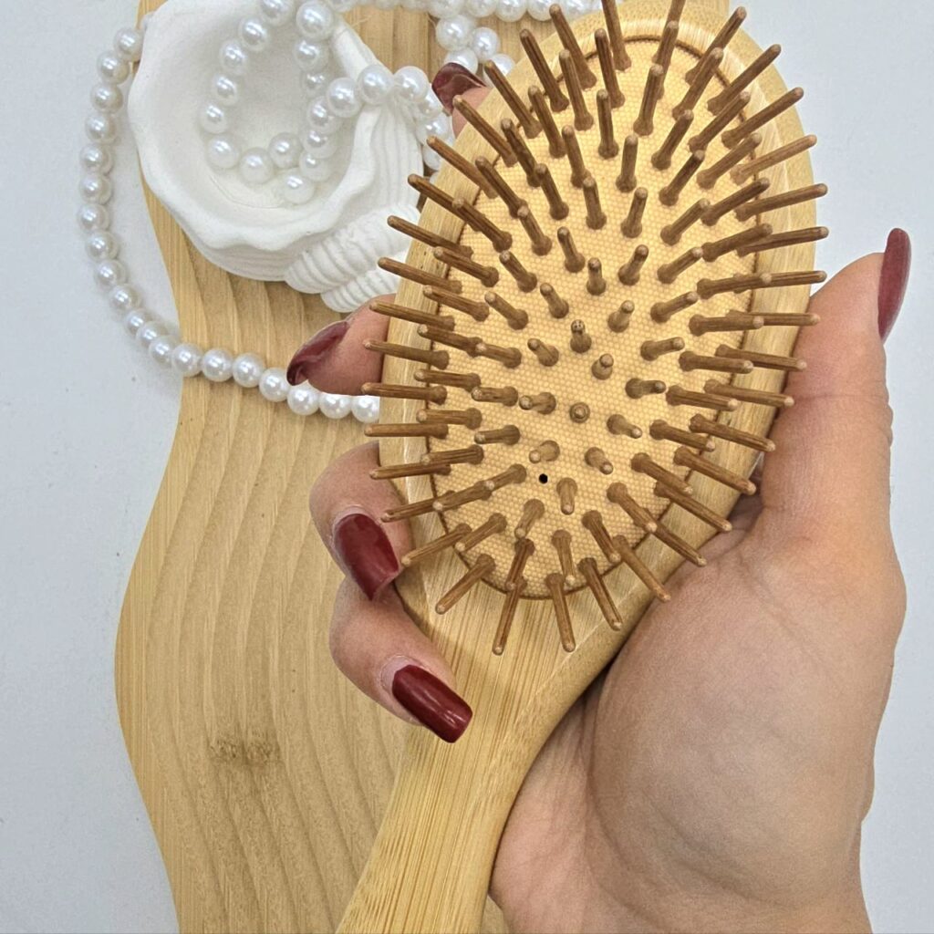 برس چوبی بامبو بیضی (کوچک)