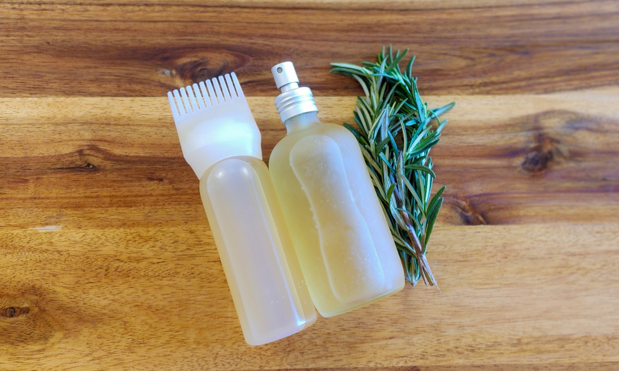 طرز تهیه اسپری رزماری برای مو در خانه نحوه صحیح استفاده از اسپری رزماری برای حداکثر اثربخشی